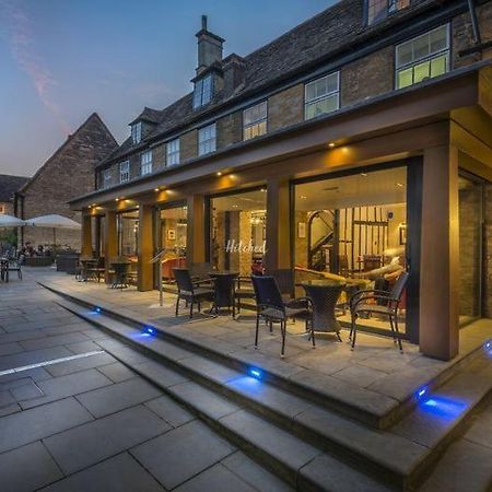 The Talbot Hotel, Oundle , Near Peterborough 外观 照片